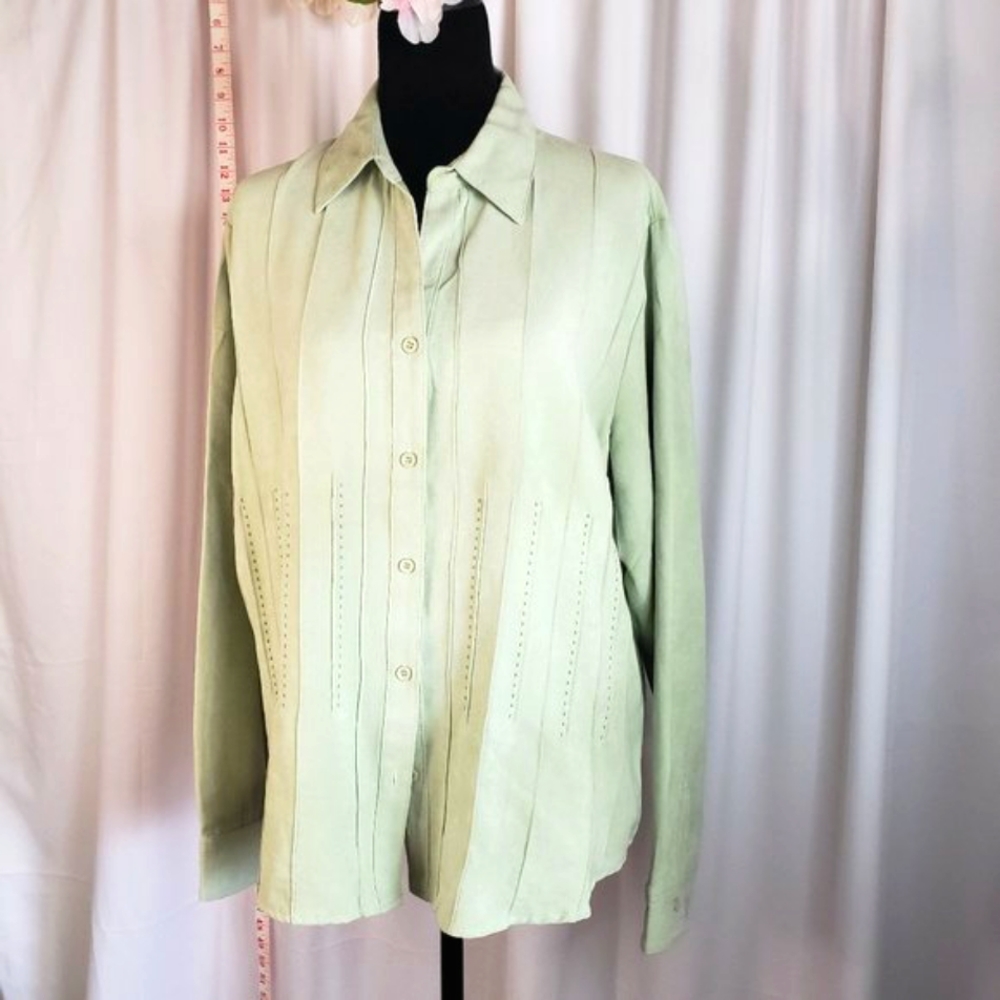 Lemon Grass Studio XL Green Faux suede long sleeve